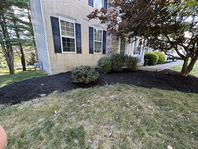 Mulch and landscape bed installation project in Stroudsburg PA